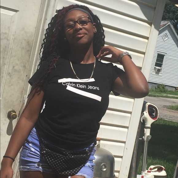 Meet your Posher, Amani - Picture 5 of 8